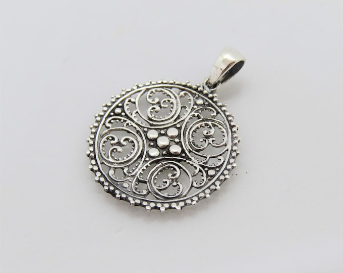 Vintage Bali Sterling Silver Filigree Charm Pendant