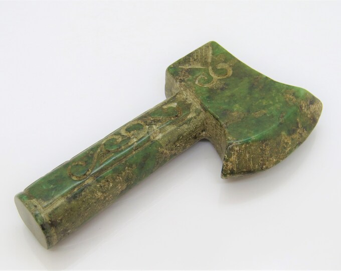Antique Vintage Natural Green Jade Carved Ancient Dagger Sculpture