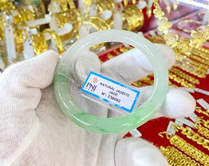 Vintage Translucent Natural Green, White Jadeite Jade Bangle Bracelet 54.9MM