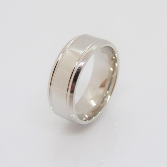 Vintage Sterling Silver Wedding Band Ring Size 9 - image 1