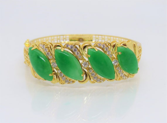 Vintage 18K Solid Gold Translucent Green Jadeite … - image 1
