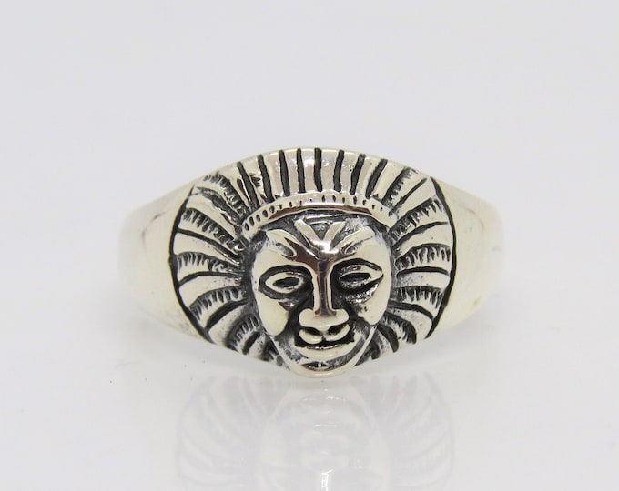 Vintage Sterling Silver Indian Chief Dome Ring Size 8.75