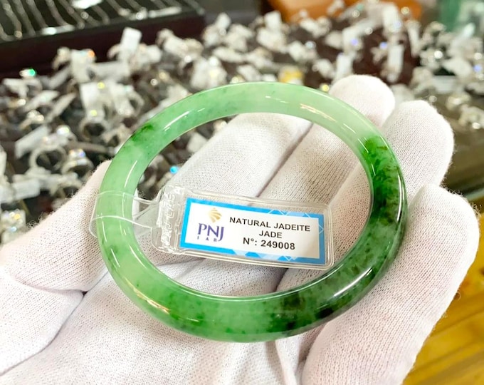 Vintage Translucent Natural Green Jadeite Jade Bangle Bracelet 57.4MM
