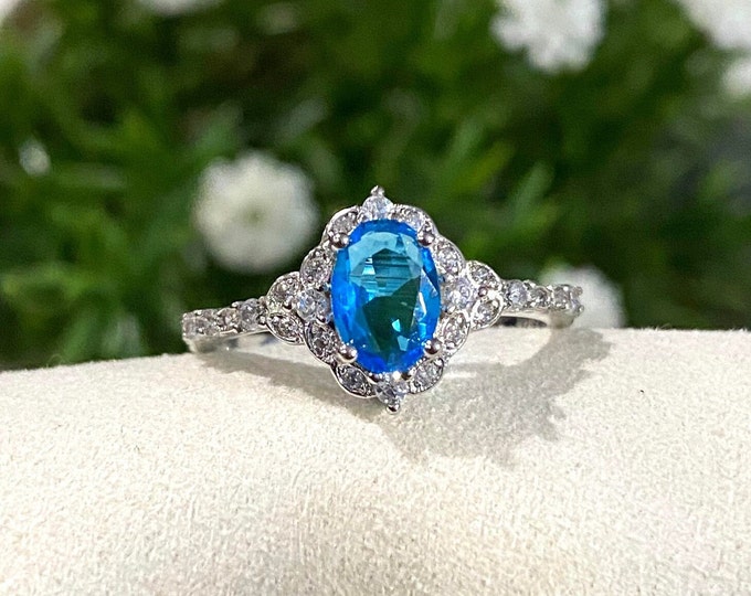 Vintage Sterling Silver London Blue Topaz, White Topaz Ring Size 7