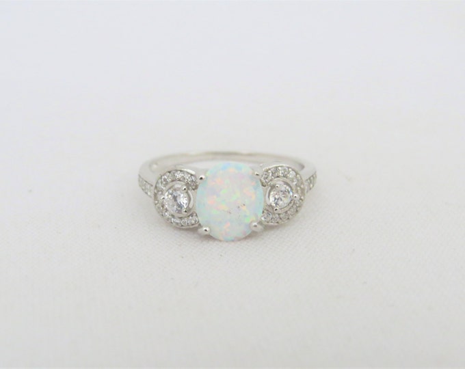Vintage Sterling Silver White Opal & White Topaz Ring Size 9