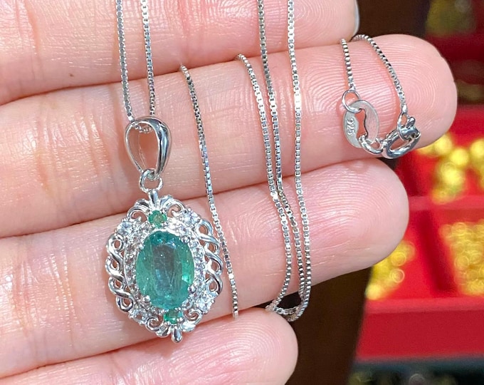 Vintage Sterling Silver 1.21ct Natural Emerald & White Topaz Pendant Necklace Chain 18''