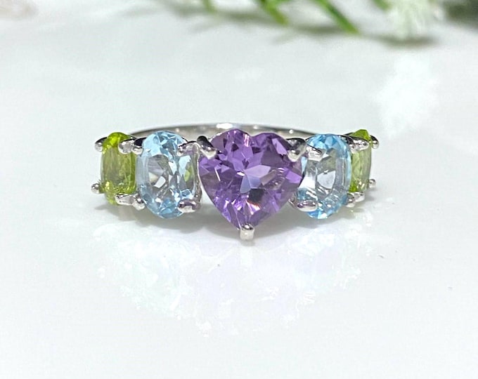 Vintage Sterling Silver Natural Amethyst, Aquamarine & Peridot Ring Size 7