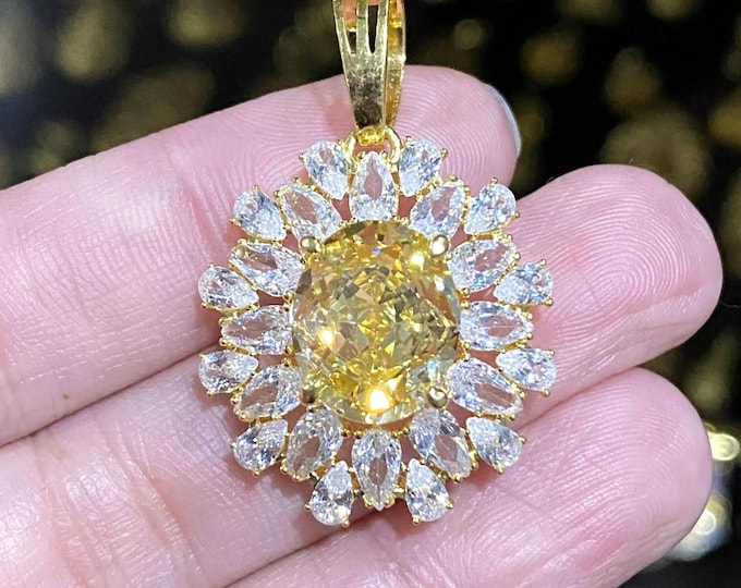Vintage 15K 610 Solid Gold Oval cut Yellow Sapphire & White Topaz Pendant.