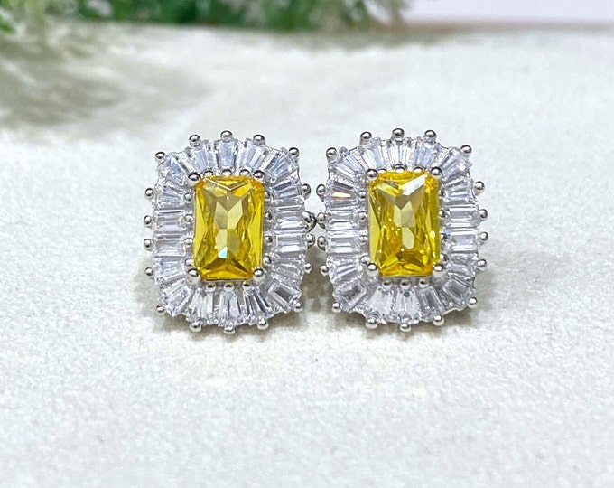 Vintage Sterling Silver Citrine & Baguette White Topaz Earrings.