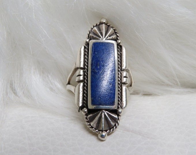 Sterling Silver Lapis Lazuli Long Ring.