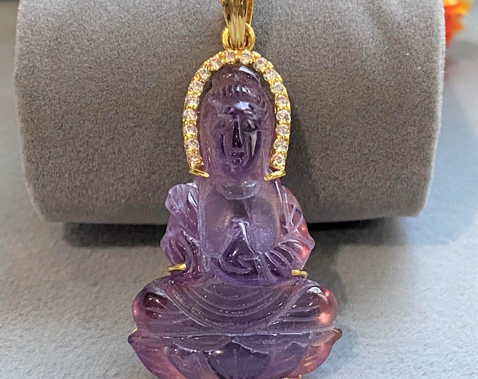 Vintage 18K Solid Yellow Gold Natural Amethyst, White Topaz Quan Yin Buddha Pendant.