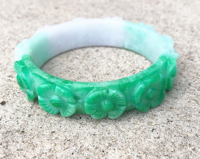 Translucent Green, White Jadeite Jade Ruyi Flowers Vintage Bangle Bracelet 59.3MM