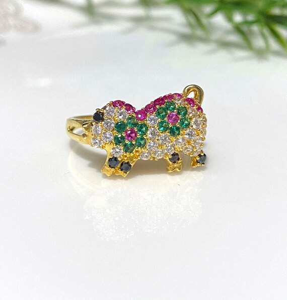 Vintage 18K Gold Pig Ring Ruby, Emerald, Sapphire… - image 6