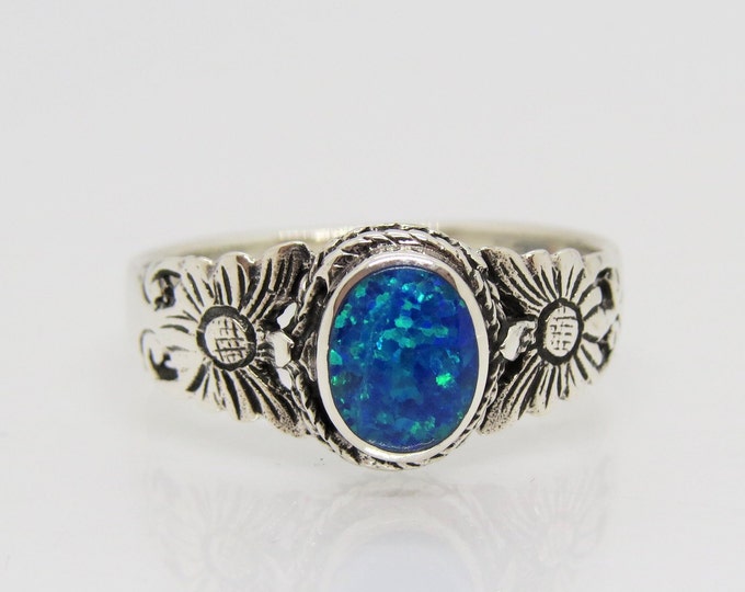 Vintage Sterling Silver Blue Opal Flower Ring Size 8