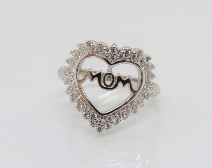 Vintage Sterling Silver White Topaz Mom Heart Ring Size 8