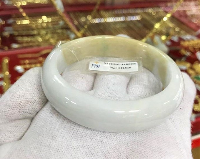 Translucent Natural Green White, Honey Jadeite Jade Vintage Bangle Bracelet 58MM