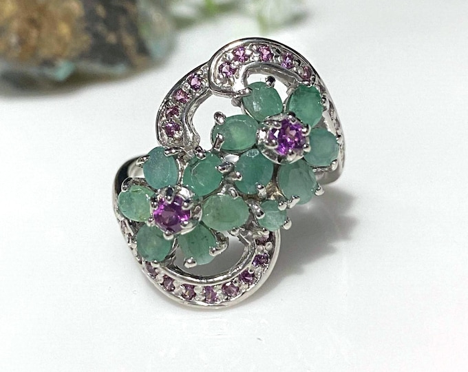Vintage Sterling Silver Natural Emerald & Rhodolite Flowers Ring Size 8 3/4