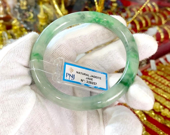 Vintage Translucent Natural Green & White Jadeite Jade Bangle Bracelet 55.9MM