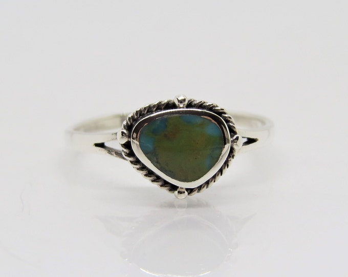 Vintage Sterling Silver Turquoise Ring Size 8