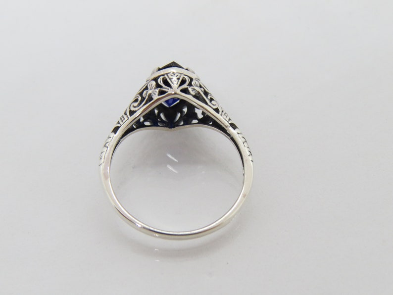 Vintage Sterling Silver Blue Sapphire Filigree Ring Size 8