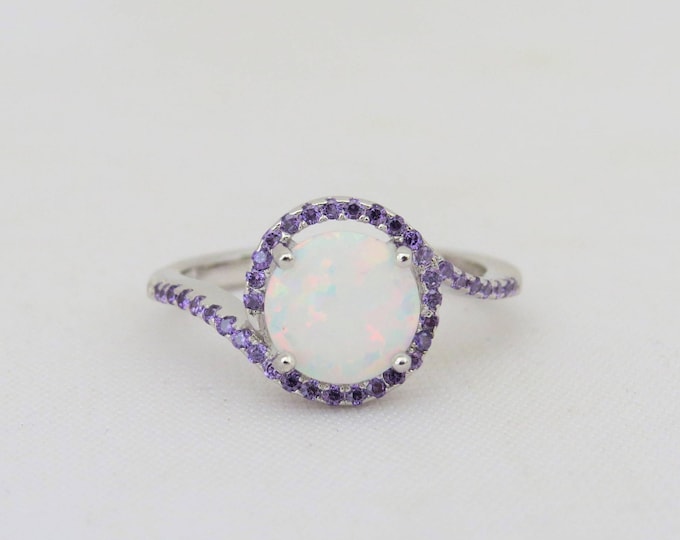 Vintage Sterling Silver White Opal & Amethyst Engagement Ring Size 6