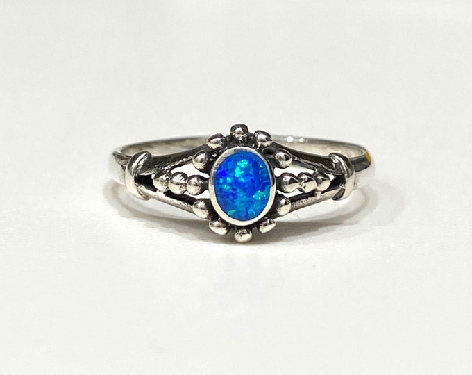 Vintage Sterling Silver Blue Opal Dots Ring Size 8