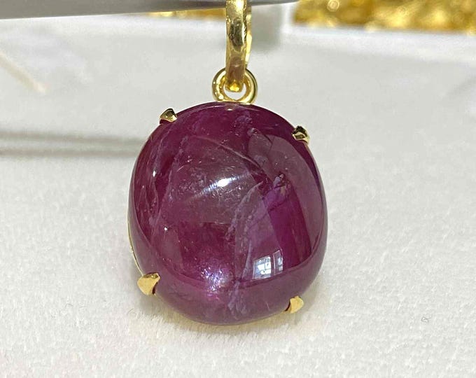 Vintage 14K Solid Yellow Gold 24.1ctw Natural Oval cut Ruby Pendant.