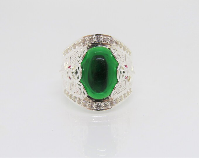 Vintage Sterling Silver Emerald Cabochon Fish, Money Coin Ring Size 10