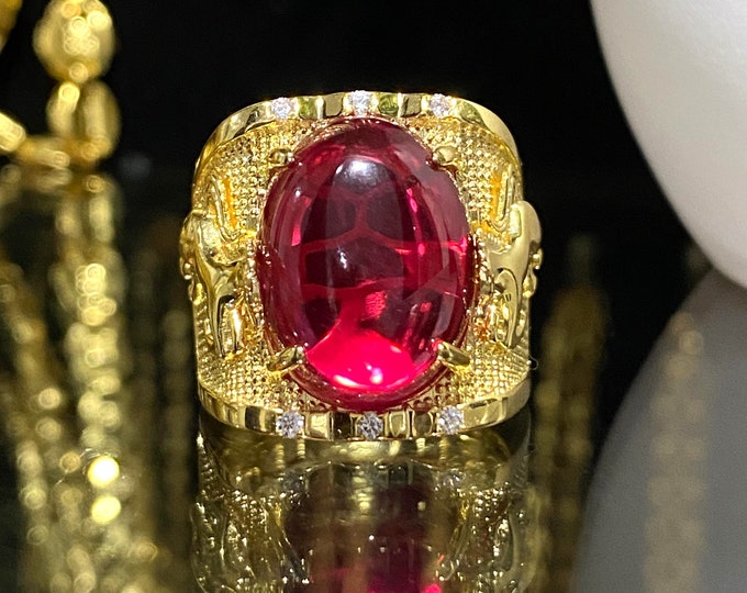 Vintage 15K Yellow Gold Ruby Cabochon & White Topaz Horse Ring Size 8.5