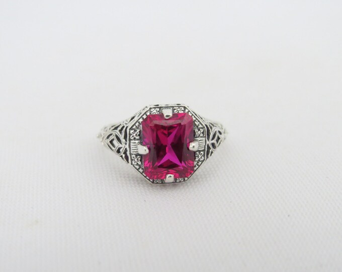 Vintage Sterling Silver Emerald cut Ruby Filigree Ring Size 8