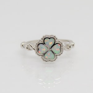 Vintage Sterling Silver White Opal & White Topaz Clover Ring