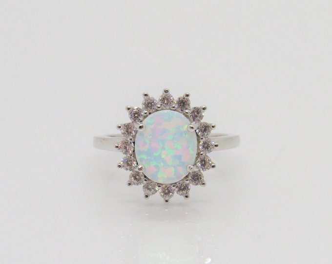 Vintage Sterling Silver White Opal & White Topaz Ring Size 6