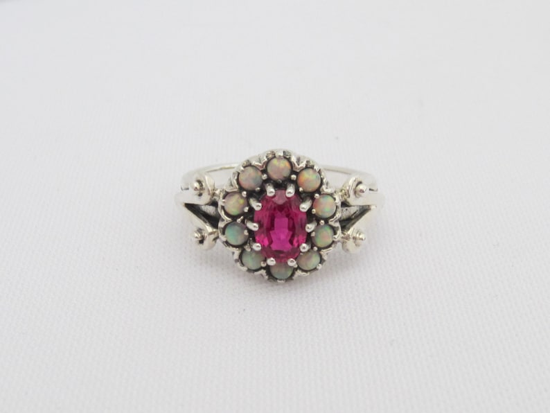 Super Special SALE held Vintage Sterling Silver latest Ruby Opal Ring 8 Size Cluster