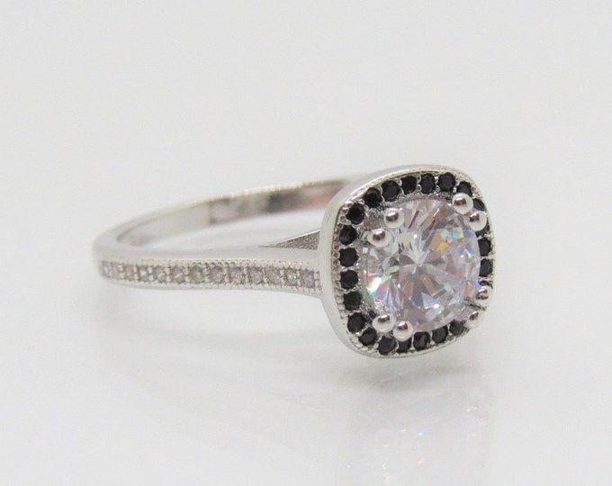 Vintage Sterling Silver White Topaz & Black Sapphire Halo Ring Size 7