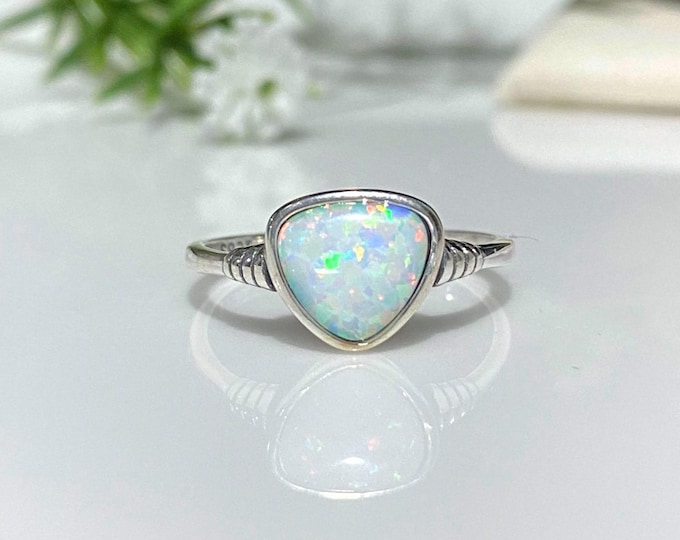 Sterling Silver White Opal Ring.