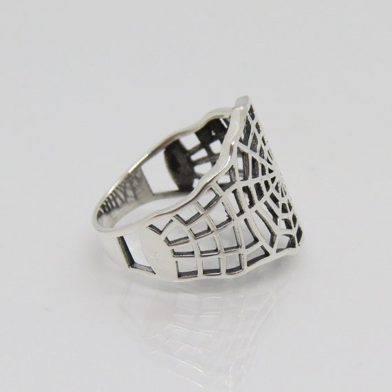 Vintage Sterling Silver Spider Web Ring Size 8 - image 4