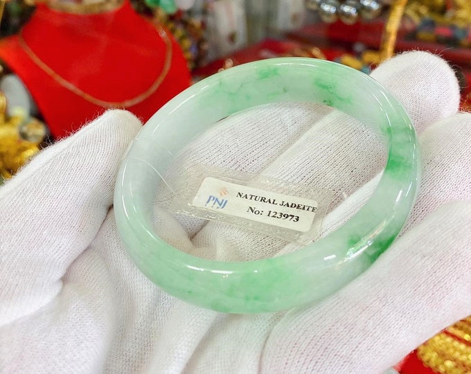 Vintage Translucent Natural Light Green, White Jade Jadeite Bangle Bracelet 57MM