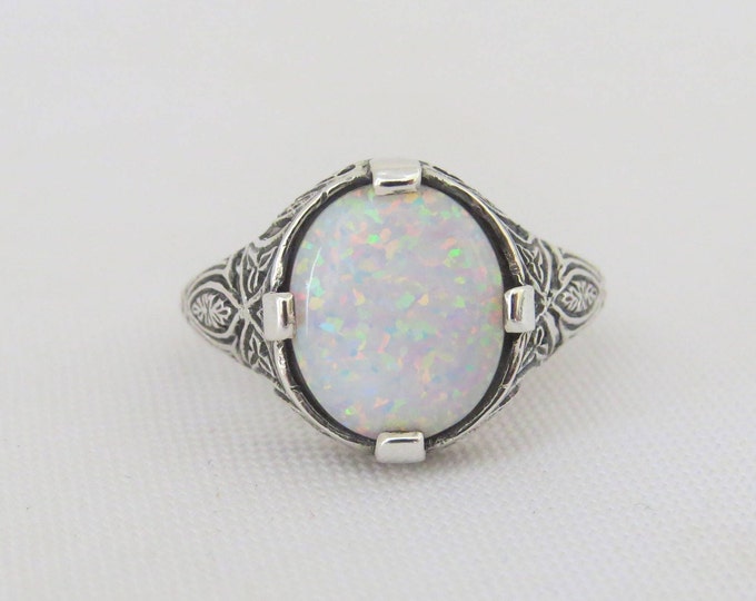 Sterling Silver Oval cut Fire Opal Filigree Ring Size 8