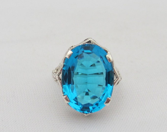 Vintage Sterling Silver Blue Topaz Filigree Ring Size 8