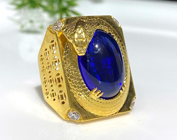 Vintage 15K 610 Yellow Gold Blue Sapphire Cabochon & White Topaz Cobra, Snake Ring Size 8.