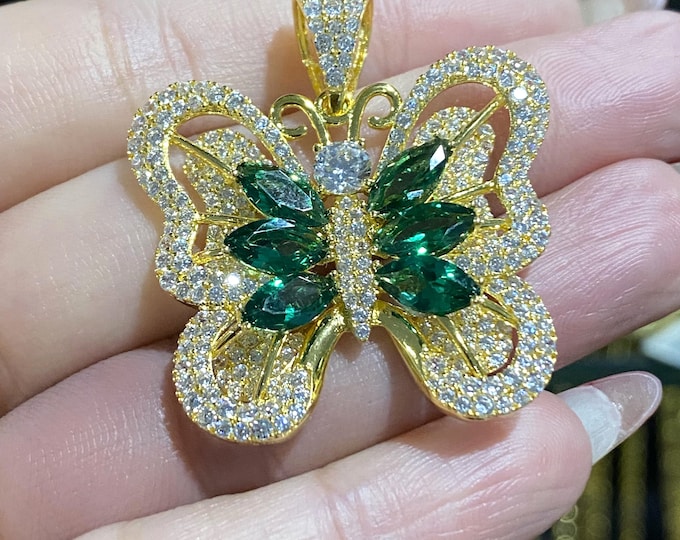 Vintage 18K Solid Yellow Gold Emerald & White Topaz Butterfly Pendant.