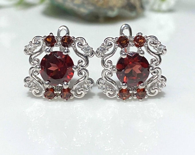 Vintage Sterling Silver Natural Garnet & White Topaz Filigree Earrings.