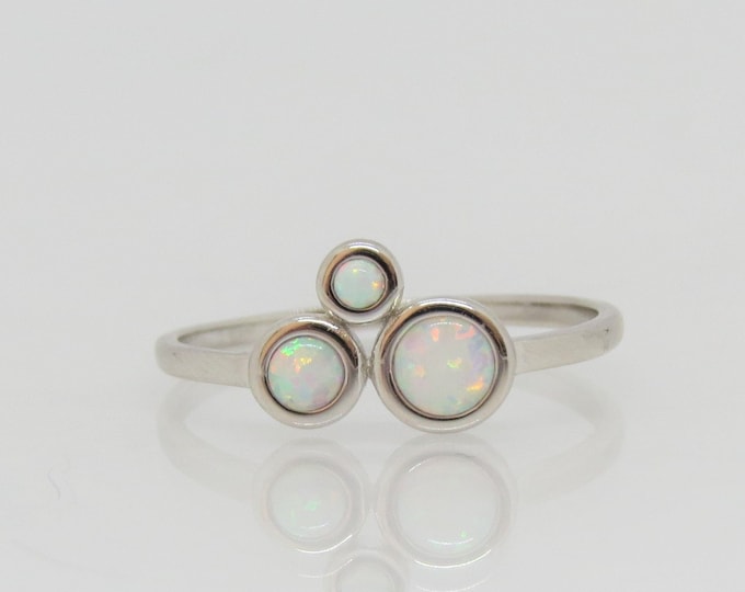 Vintage Sterling Silver White Opal Ring Size 7