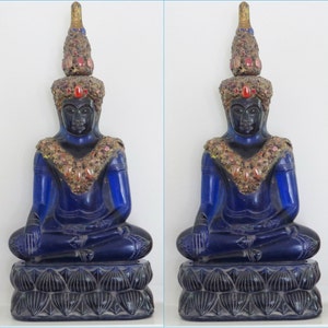 Estatua de Buda Phra Hin tallada en zafiro azul antiguo del siglo XIX y XX, 12.000 gramos