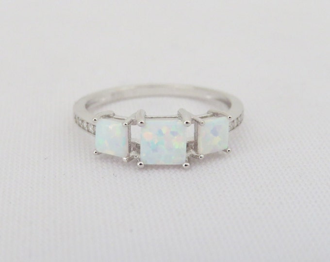 Vintage Sterling Silver Fire Opal & White Topaz Ring Size 6