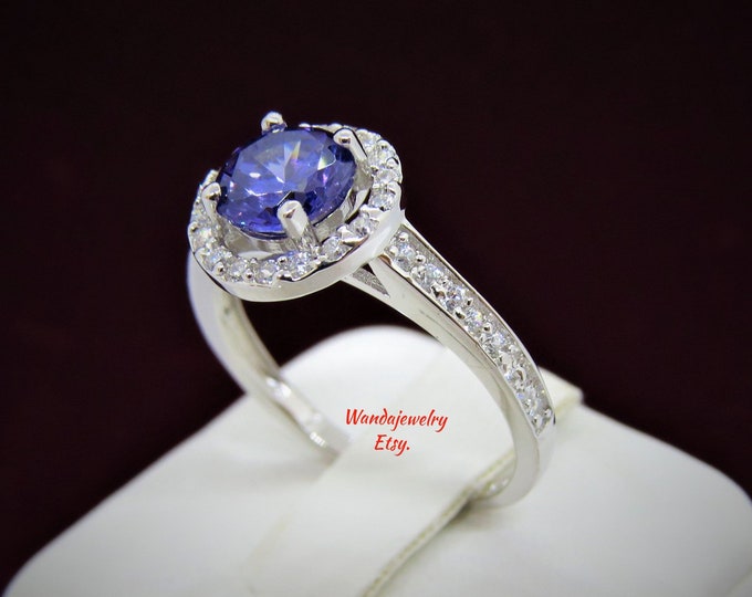 Vintage Sterling Silver Lab Tanzanite & White Topaz Ring Size 7