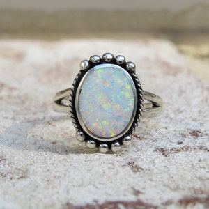 Vintage Sterling Silver White Opal Ring Size 8.