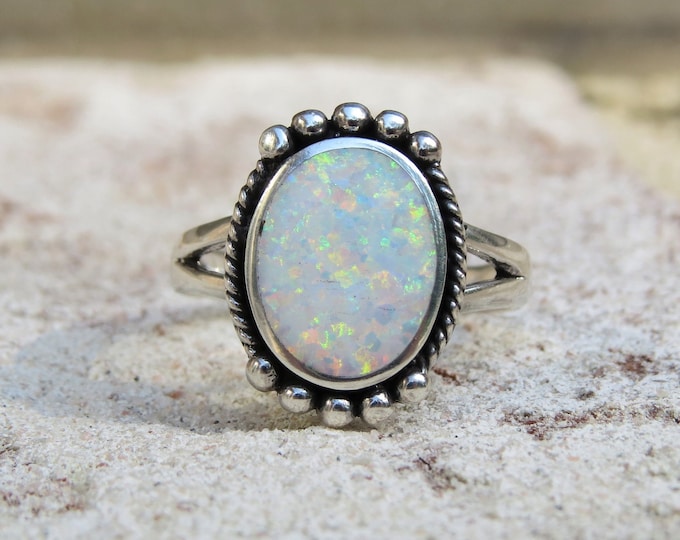 Vintage Sterling Silver White Opal Ring Size 8.
