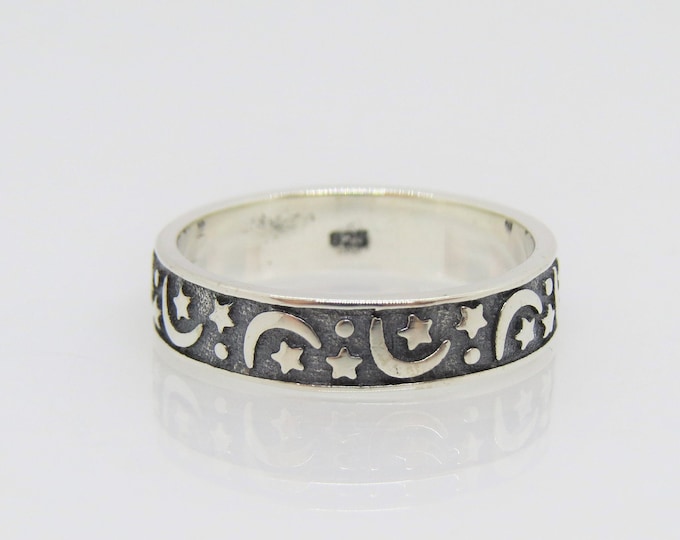 Vintage Sterling Silver Moon & Star Band Ring Size 7.75