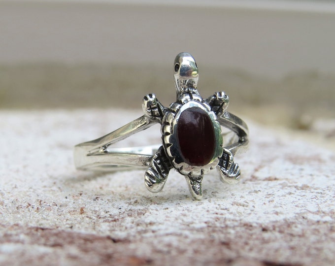 Vintage Sterling Silver Black Onyx Turtle Ring Size 7